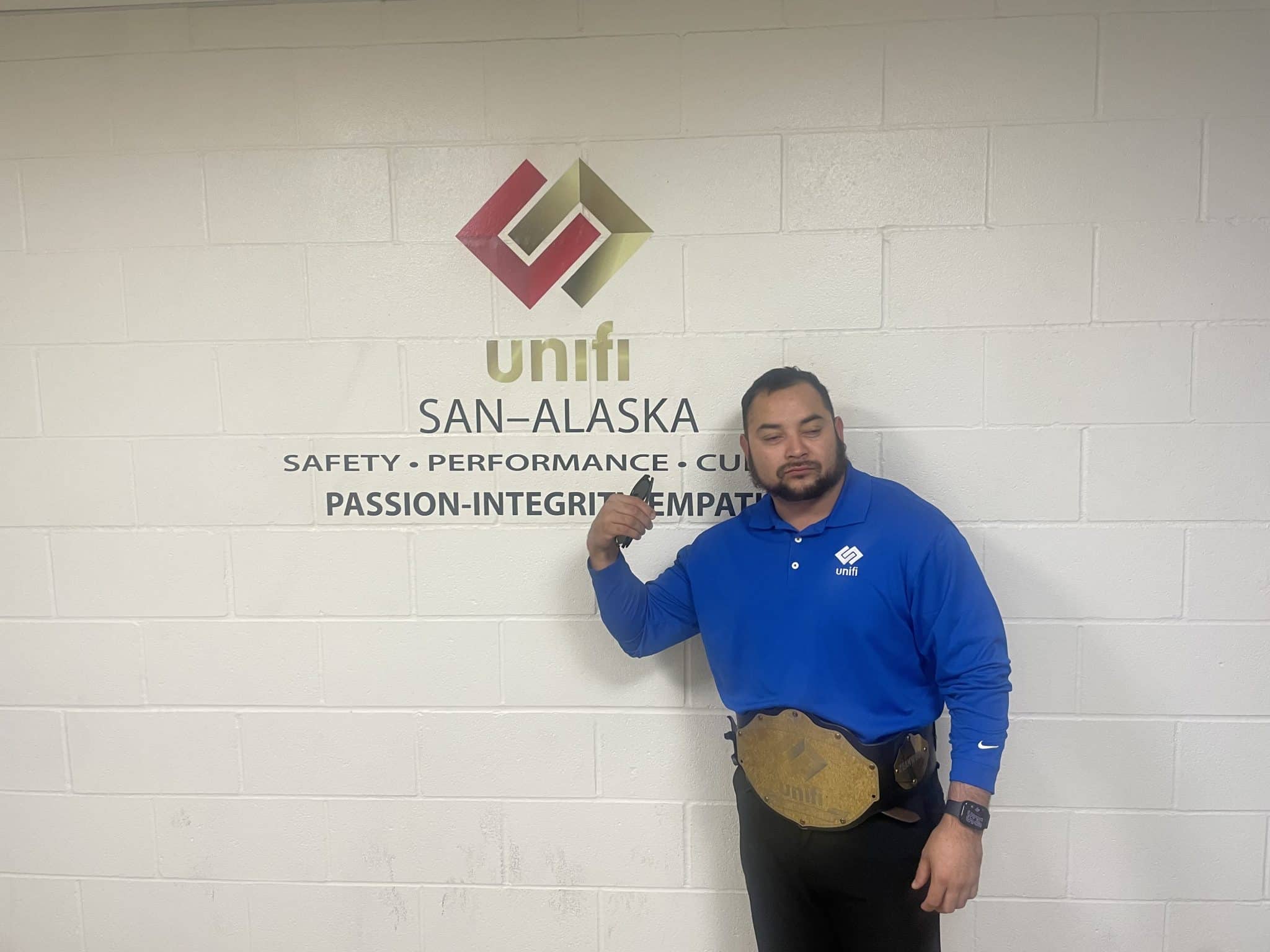 Unifi Aviation wins Unsung Hero Award for General Manager who overcame ...